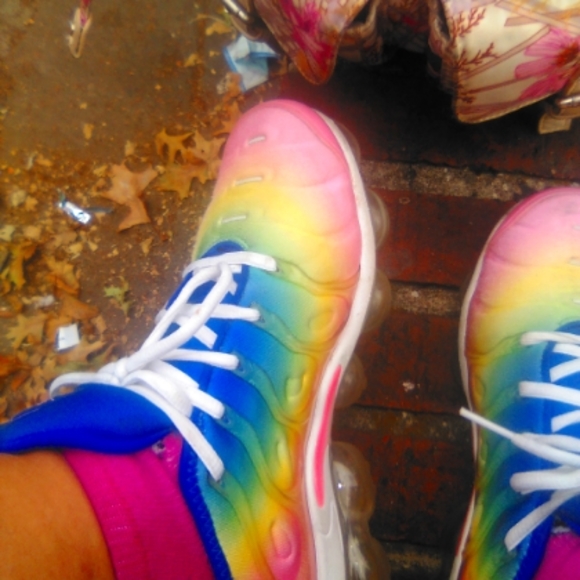 Nike Shoes - Nike vapormax plus women's size 9 shoe